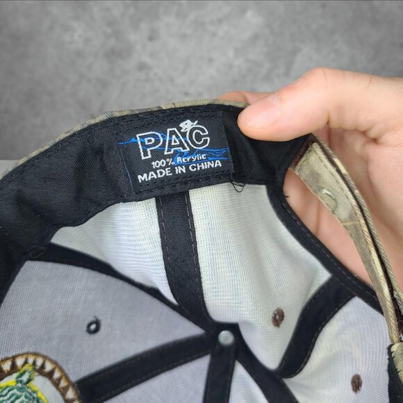 'Turtle' realtree/black camouflage flames strapback hat - Picture 3 of 3